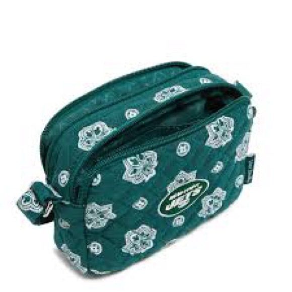 Vera Bradley Handbags - VERA BRADLEY NEW YORK JETS special edition green white belt bag NWT